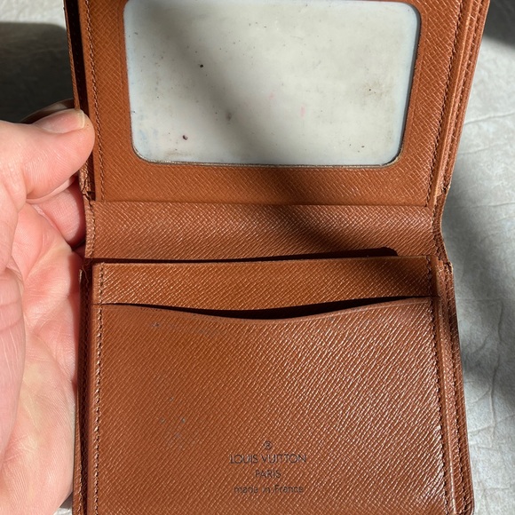 Louis Vuitton Black and Gold Monogram Card Holder - Picture 8 of 17